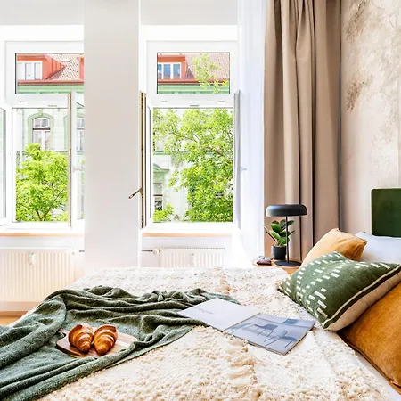 Apartmán Days - With 1gb Wifi & Elevator In Location *